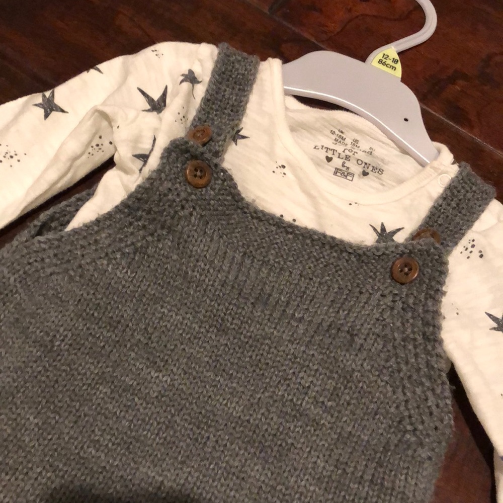 ** 6 for $25 **   18M Charcoal Gray Sweater Dress - Picture 3 of 5